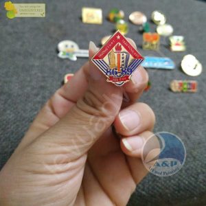 Huy hiệu 03